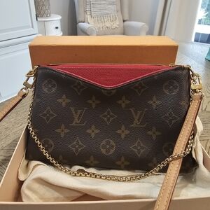 Louis Vuitton Pallas Clutch